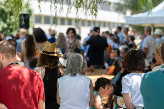 Rassemblement de personnes à l'INSA Lyon